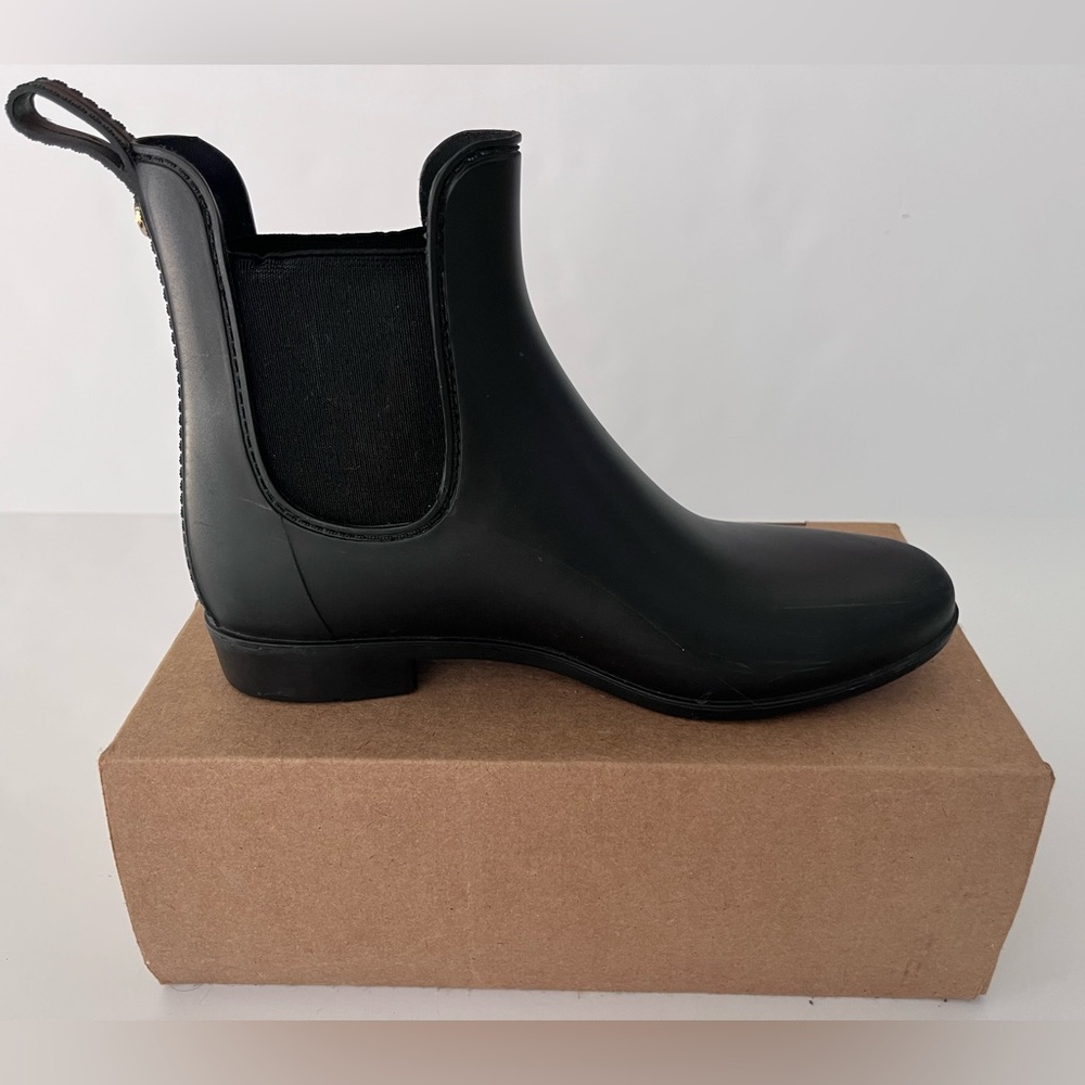 Sam Edelman Black Chelsea Ankle Booties Size 7 Rain Boots